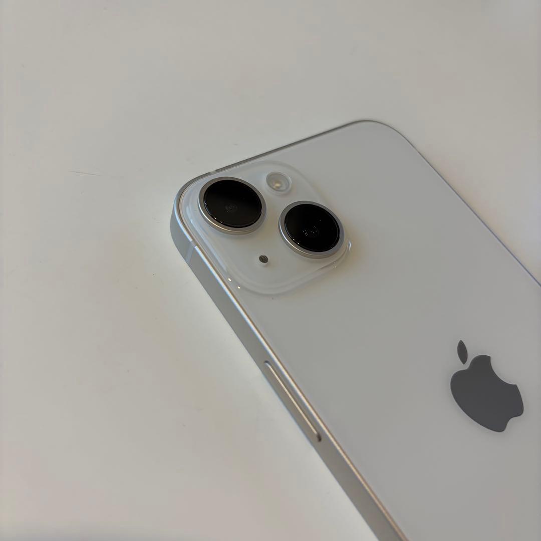 Apple iPhone 14スターライト本体