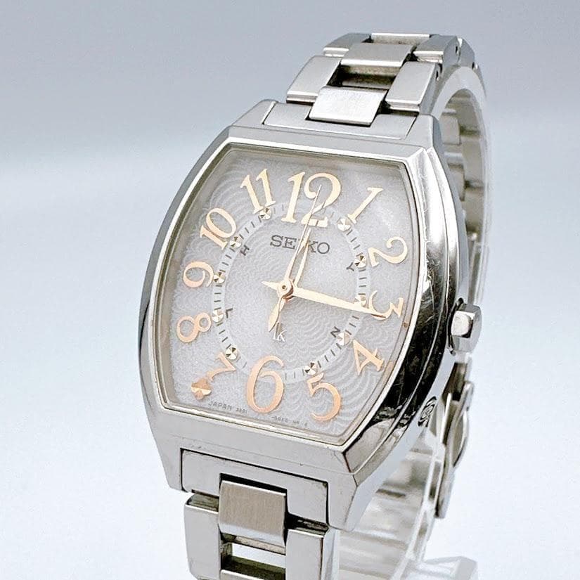 セイコー ルキア 電波ソーラー レディース腕時計 トノー型 動作良好