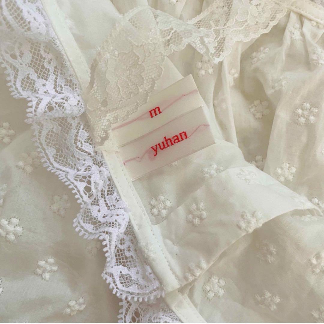 ※本日終了yuhanwangユハンワン　エンブロイダールーシュクロップトップ