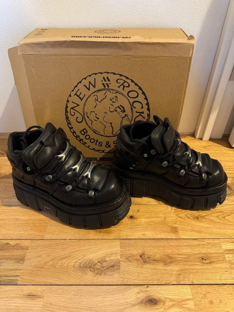 NEW ROCK 厚底ブラックレザーシューズ