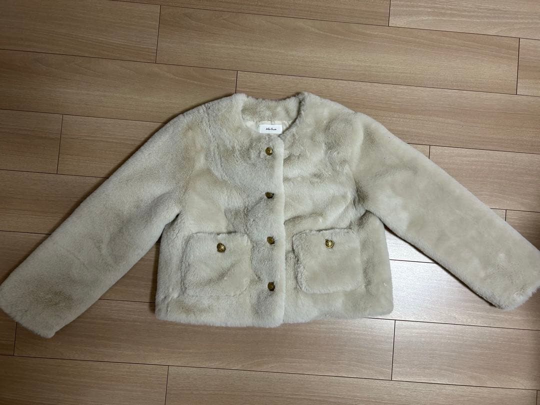 Mila Owen ミラオーウェン 金釦クロップドファージャケット