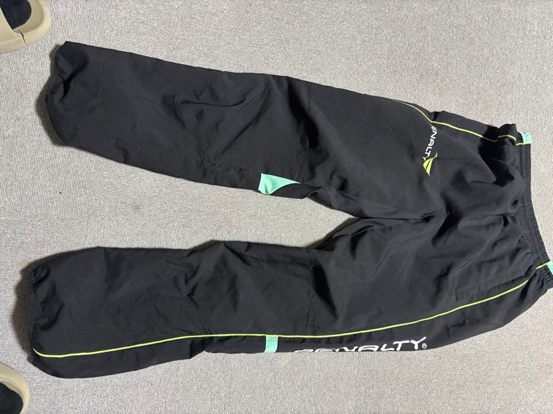 ウェア PENALTY