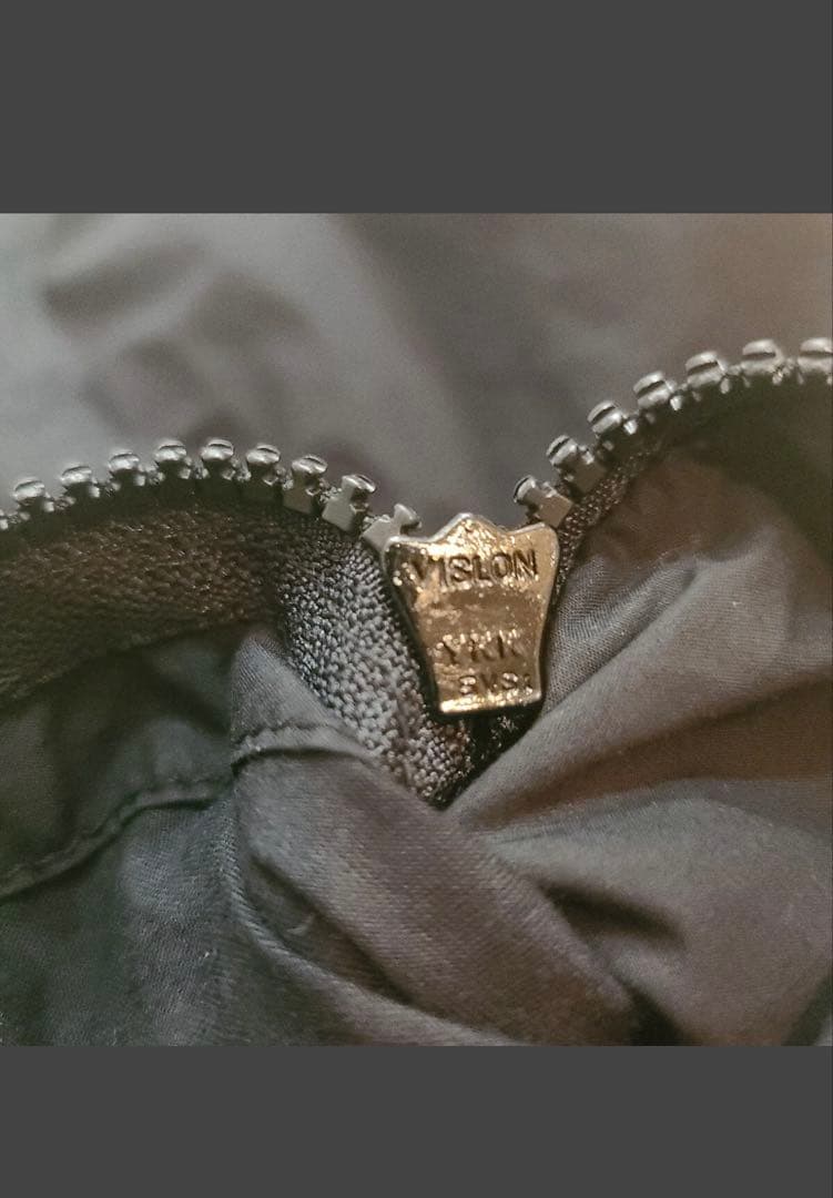 STONE  ブラックカーゴショートパンツ