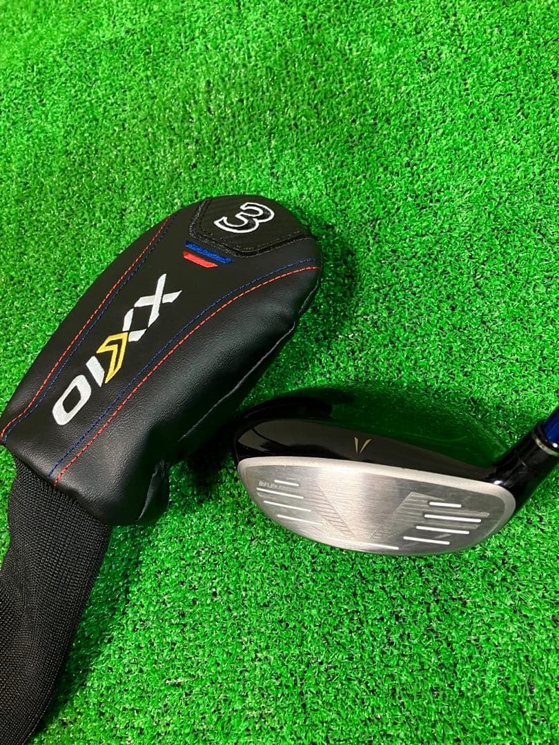 XXIO13 ゼクシオ13 3wフェアウェイウッド カバー付き