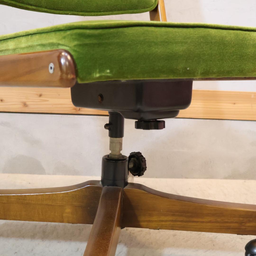 カリモク コロニアル デスクチェア モケットグリーン キャスター デスクチェア