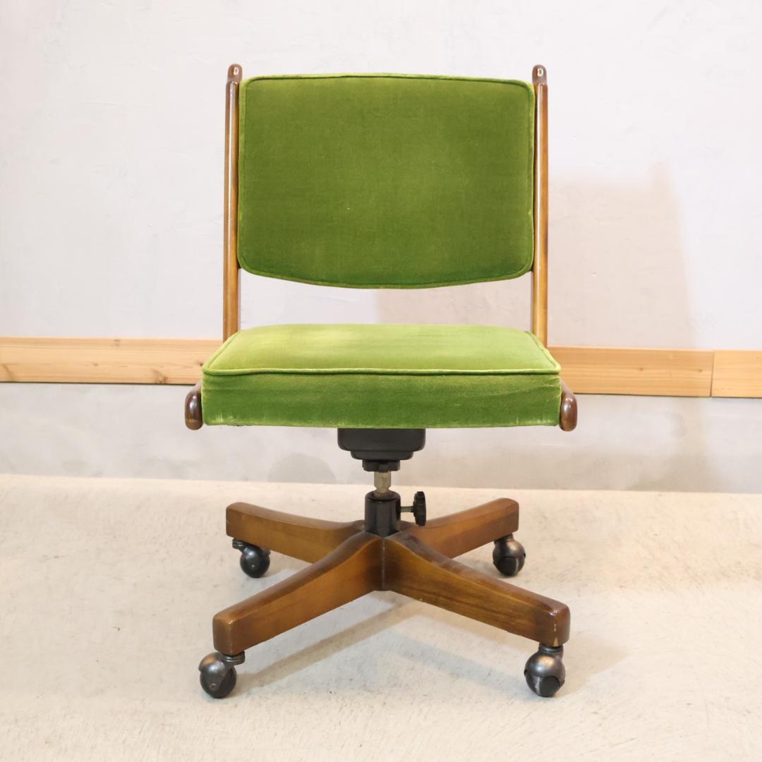 カリモク コロニアル デスクチェア モケットグリーン キャスター デスクチェア