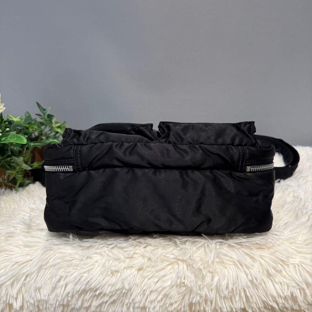 【人気】正規品 porter ポーター タンカー ショルダーバッグ L ブラック