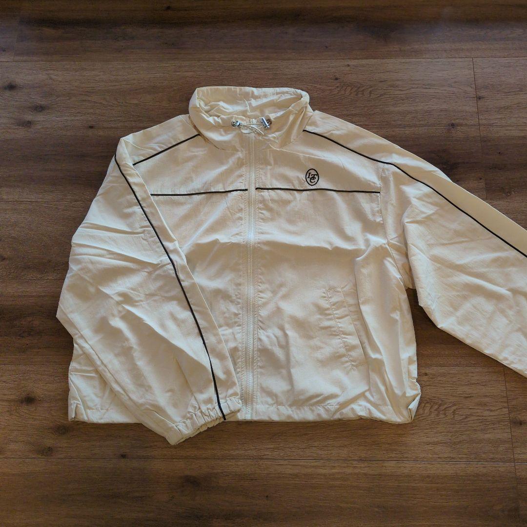 専用 新品タグ付ラブトキシック【撥水】パイピングナイロンブルゾン 160 他3点