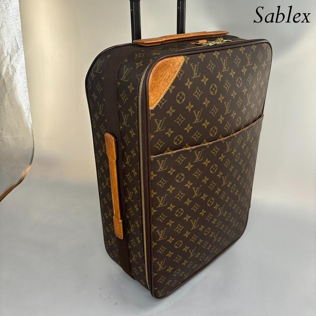 【極美品】ルイヴィトン M23294 モノグラム ペガス55 キャリーケース