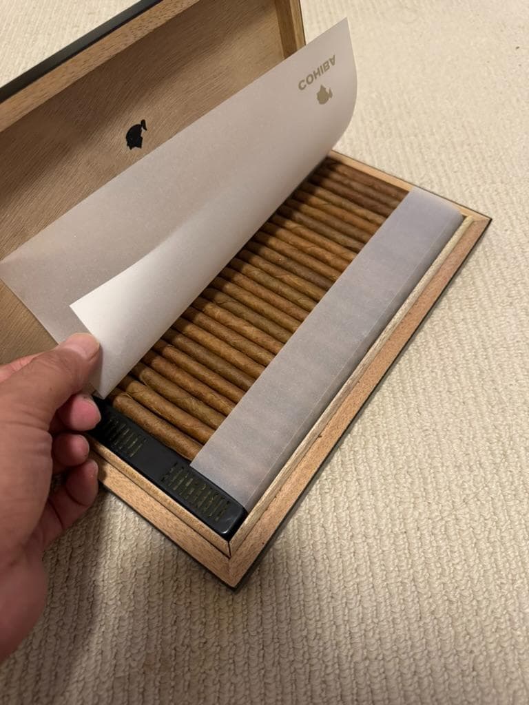 D*b様 「激レア」Cohiba Club シガーボックス ヒュミドール