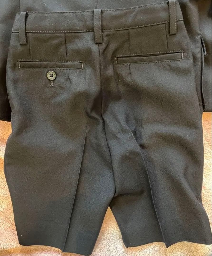 今だけ値下げ　ミキハウス　濃紺スーツとシャツとサスペンダー4点　110センチ