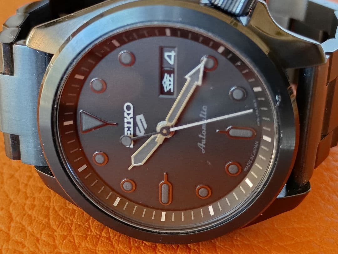 SEIKO 5SPORTS ステンレスベルト付 SBSA059 5スポーツ
