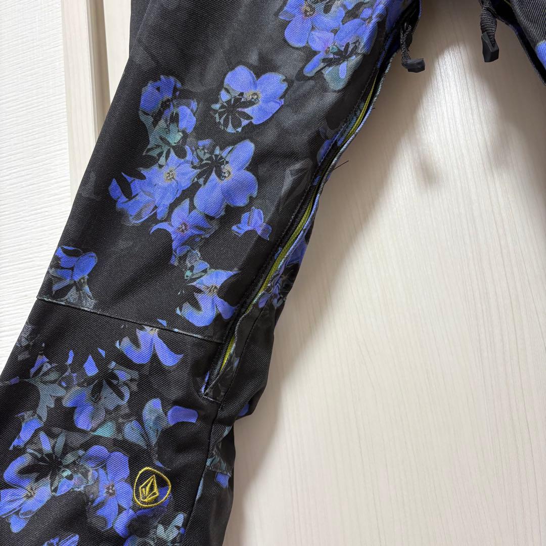 VOLCOM スノーボード　ウェア　上下セット　レディース　m s