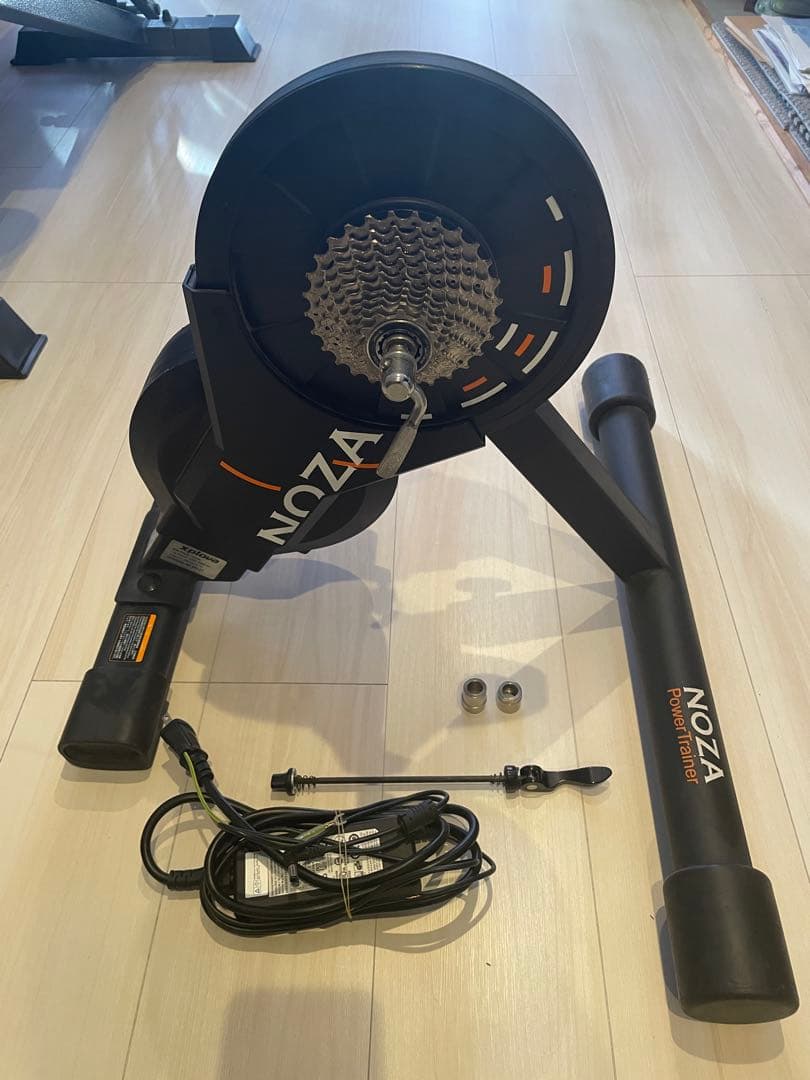 NOZA Xplova トレーニングローラー台