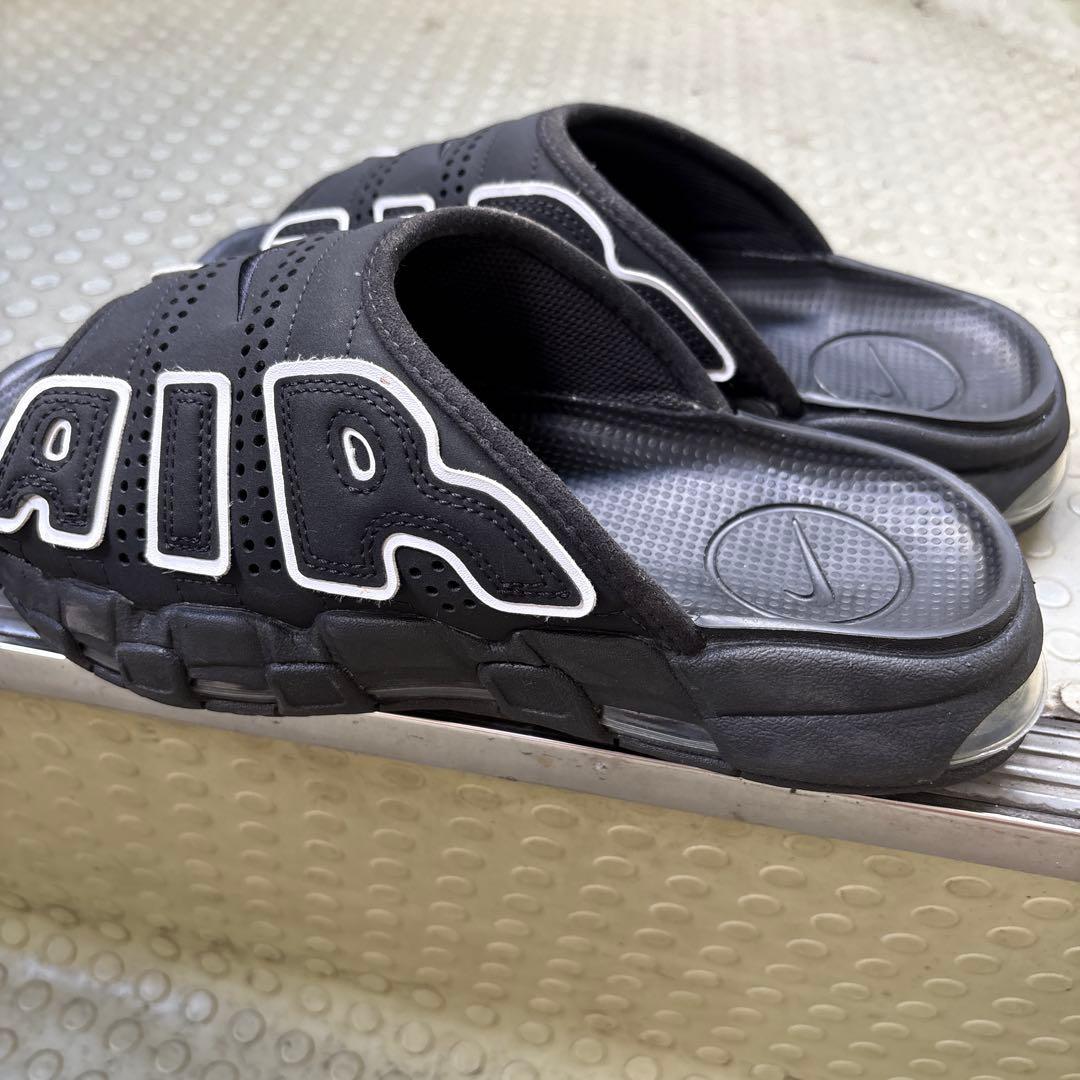 Nike エアモア　アップテンポ　スライド