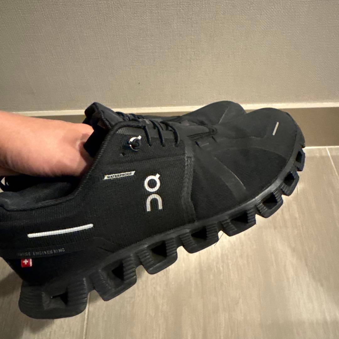 On （オン）レディース　スニーカー