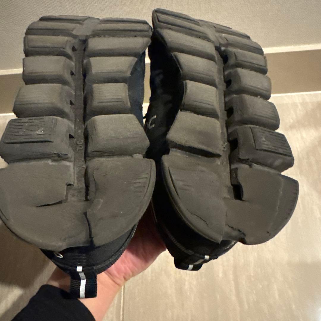 On （オン）レディース　スニーカー