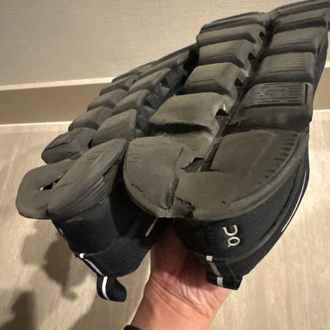 On （オン）レディース　スニーカー