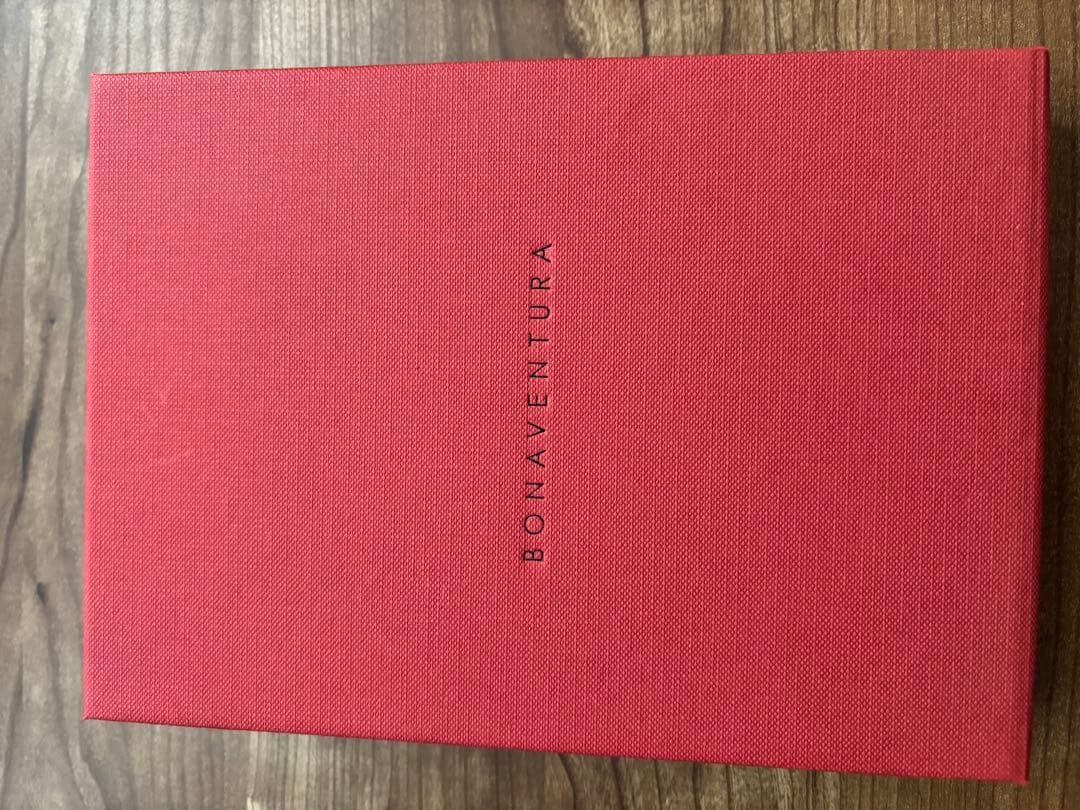 BONAVENTURA iPhone15pro用手帳型ケース 黒