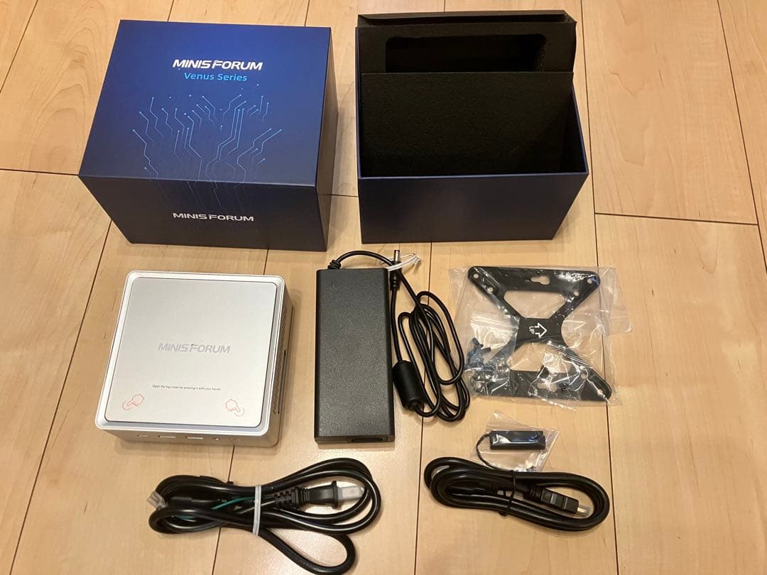 その他 Minisforum intel Corei5-13500H 32GB/1TB