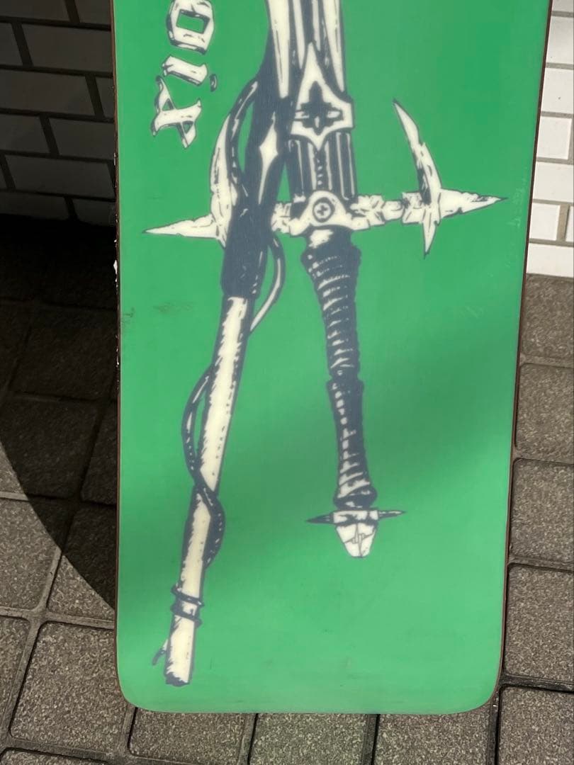 セール！ Lacroix スノーボード 板　黒ゴールド 1/2 after 9