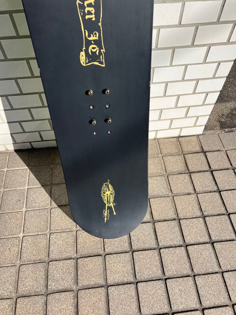 セール！ Lacroix スノーボード 板　黒ゴールド 1/2 after 9