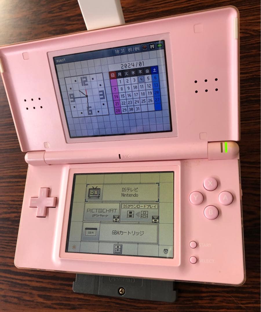 DS LiteノーブルピンクとDSテレビ※尿液晶化ステージ3