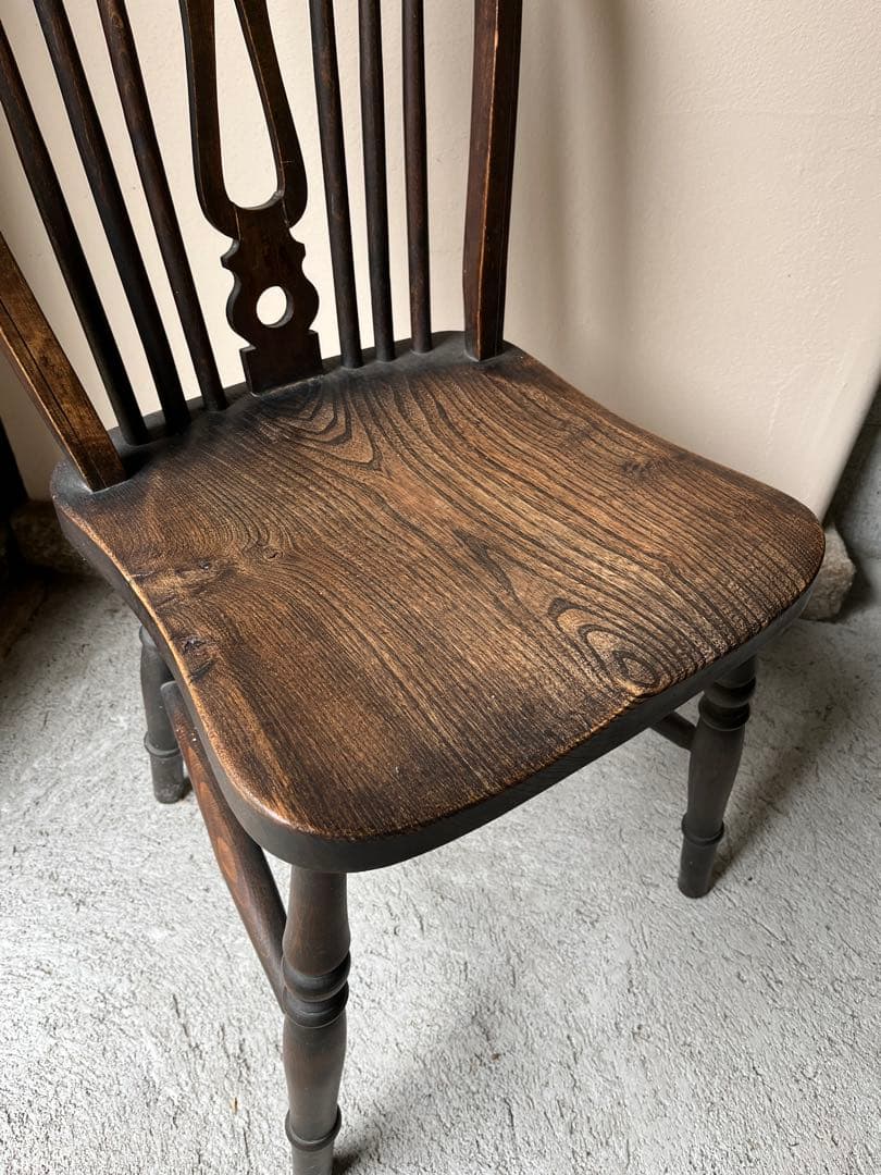 イギリス アンティーク ホイールバックチェア　ヴィンテージチェア