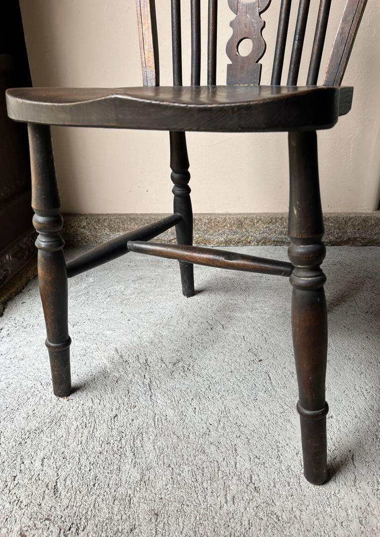 イギリス アンティーク ホイールバックチェア　ヴィンテージチェア