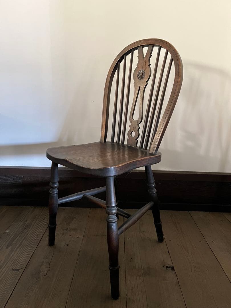 イギリス アンティーク ホイールバックチェア　ヴィンテージチェア
