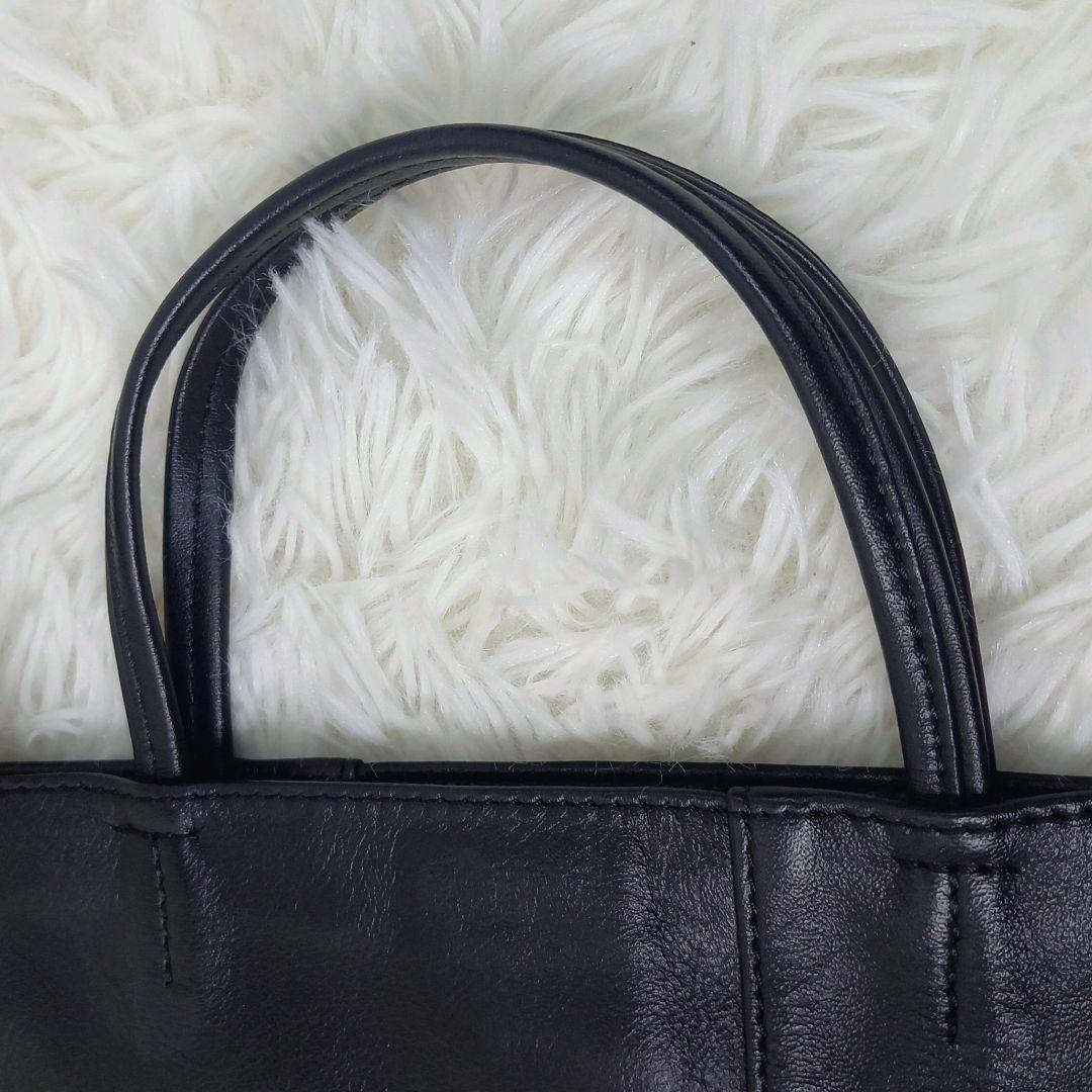 【美品】イアパピヨネ 牛革 ぺたんこ トート ショルダーバッグ 2way A4可