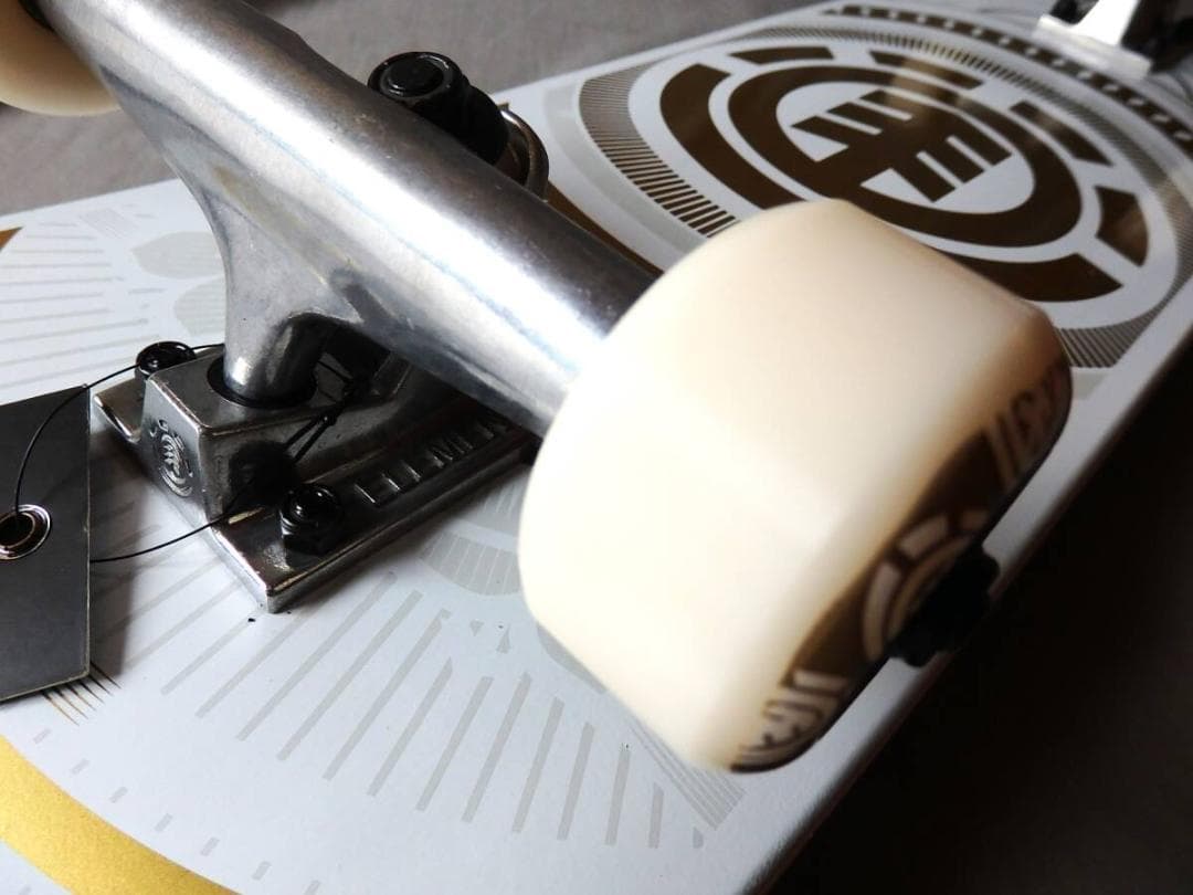 新品◆ELEMENT HATCHED コンプリート◆8.0