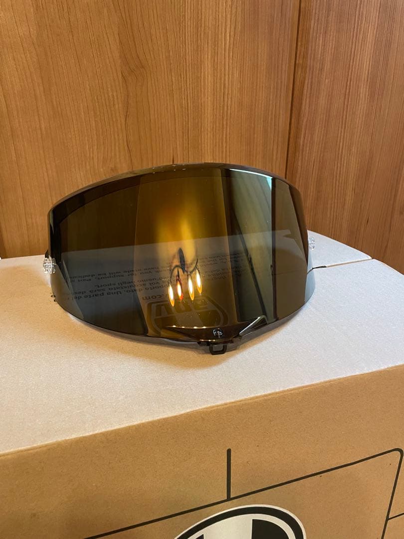 Agv Pista Corsa r ミラーシールド　ゴールド　新古品　純正