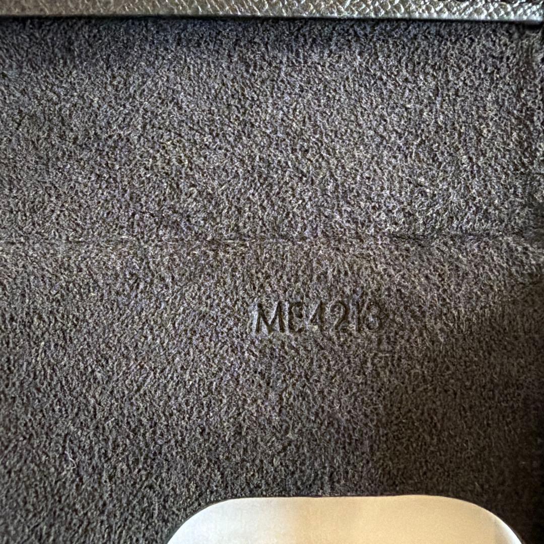 ルイヴィトン　iPhone15 pro ケース モノグラムフォリオ 手帳型　新品