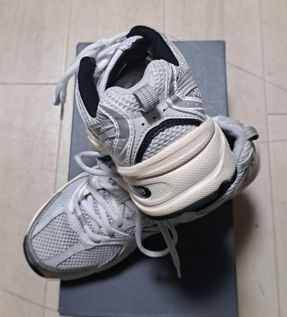 【美品】ニューバランス530TA 23㎝ベージュ/シルバー/ホワイト