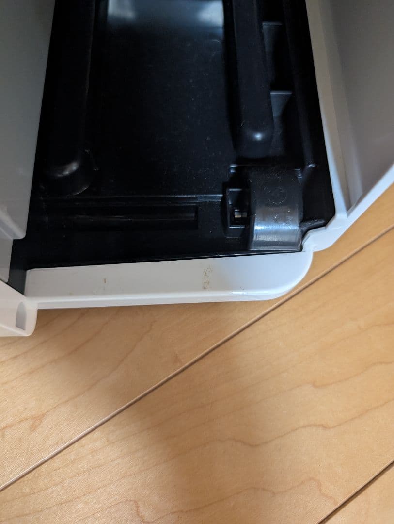 三菱　衣類乾燥除湿機　MJ-M100RX-W