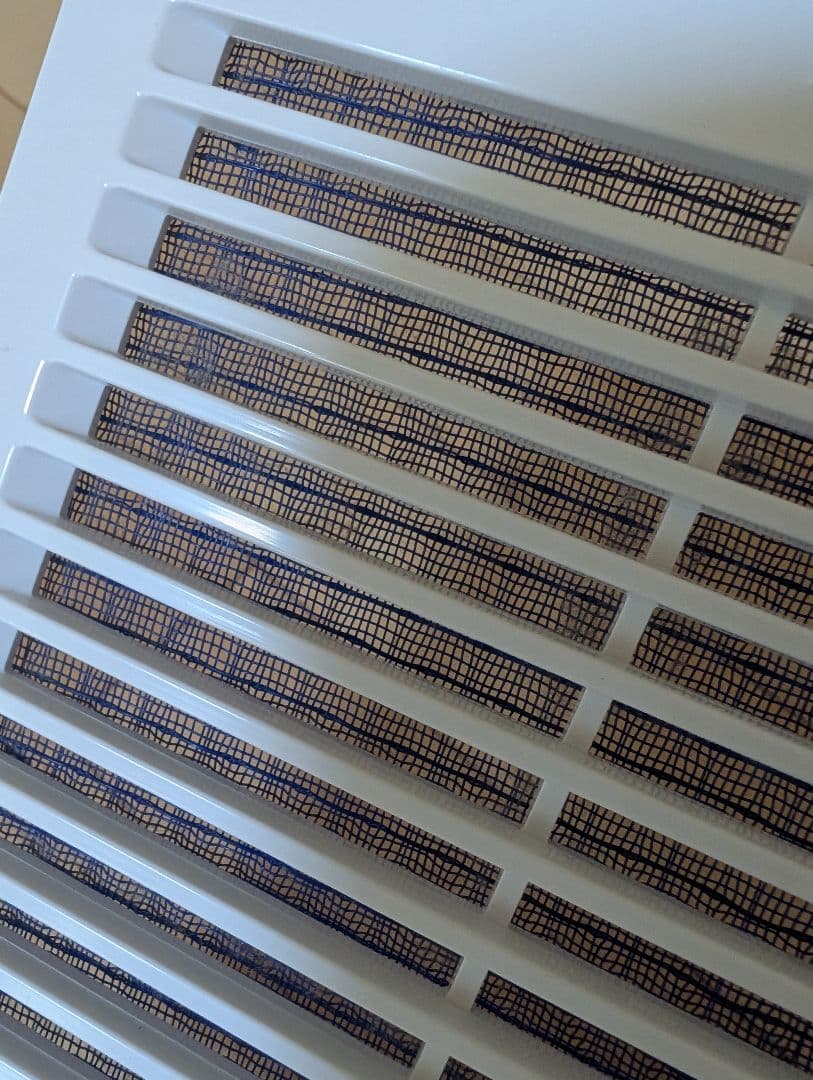 三菱　衣類乾燥除湿機　MJ-M100RX-W