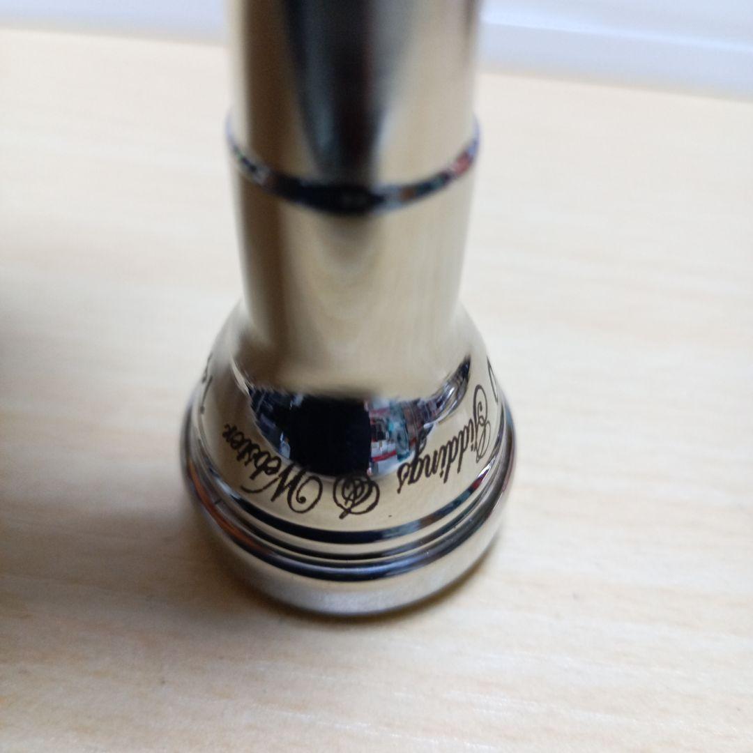 ギディングス&ウェブスター144 7D トランペットマウスピース ケース付き