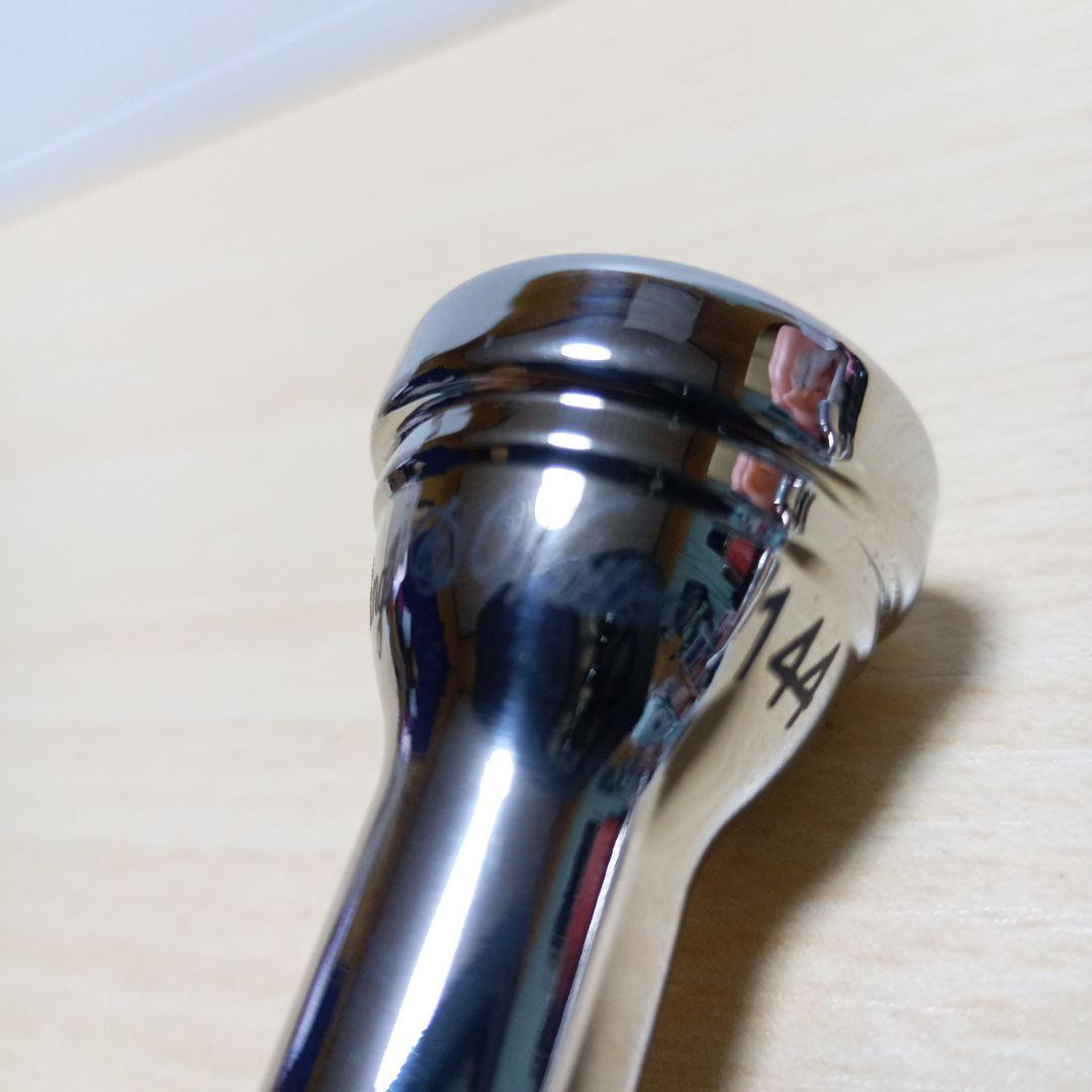 ギディングス&ウェブスター144 7D トランペットマウスピース ケース付き