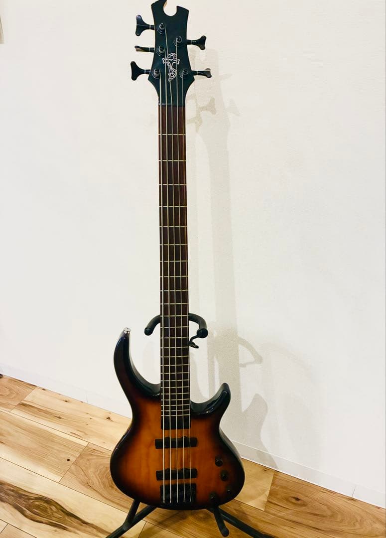 ベース Epiphone Toby Deluxe-V Vintage Sunburst