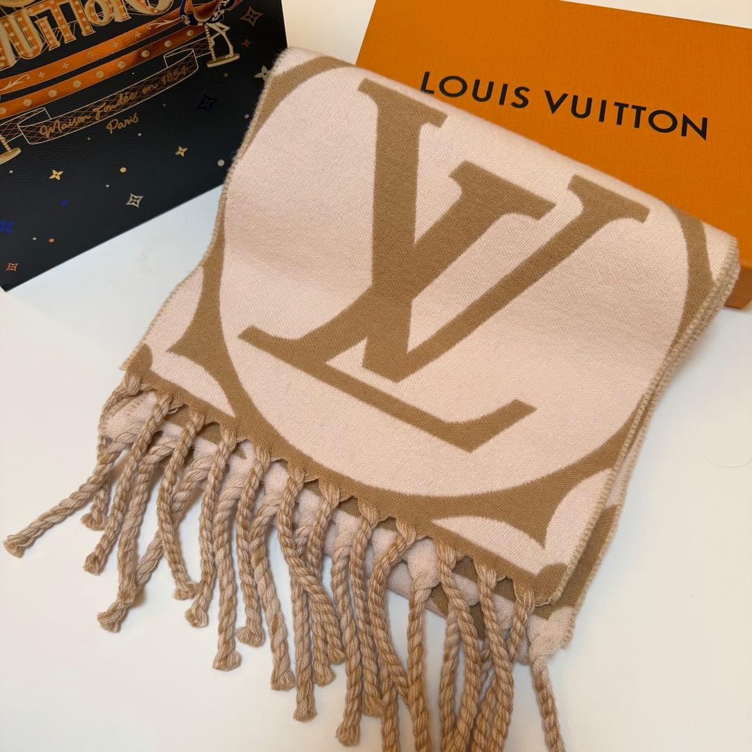 M79213 LOUIS VUITTON マフラー LVメダリオン