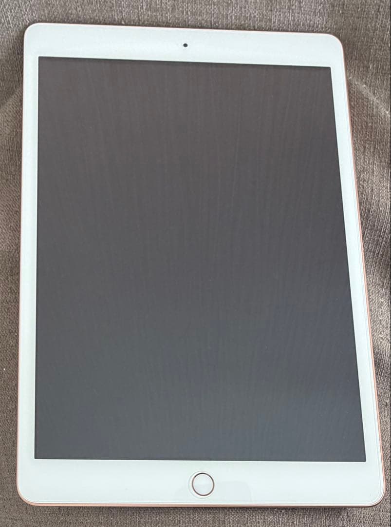 iPad 第8世代 128GBWi-Fiモデル➕smart keyboard