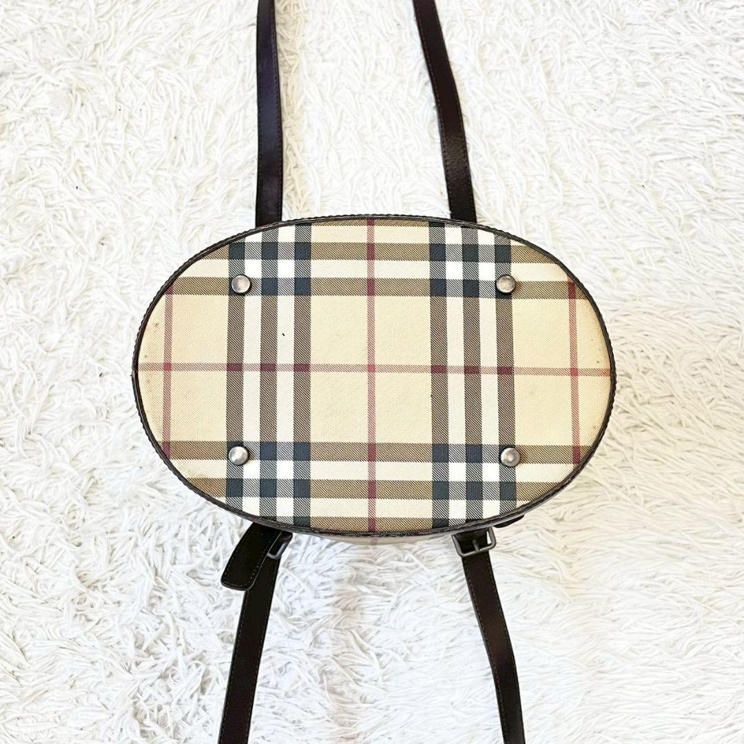 イタリア製　BURBERRY　LONDON ノバチェック　トート　バケツ型