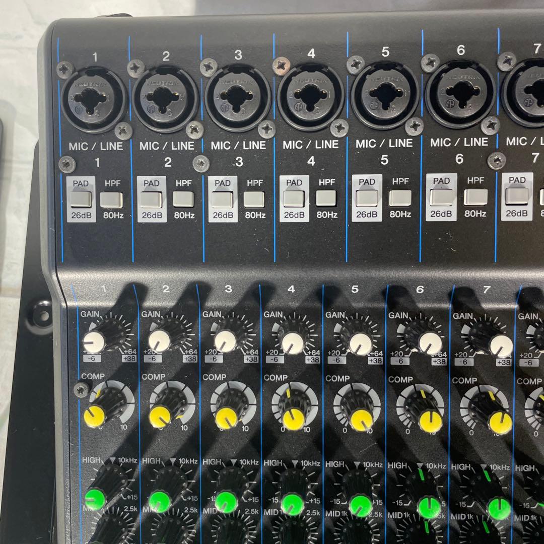 YAMAHA MG20XU MIXINGCONSOLE ヤマハ アナログミキサー