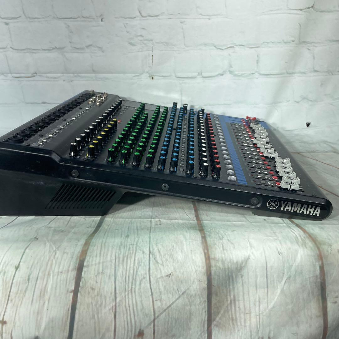 YAMAHA MG20XU MIXINGCONSOLE ヤマハ アナログミキサー