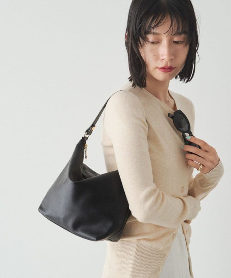 超美品ラシット今期360g・本革ソフトレザーシンプル2wayショルダーバッグ