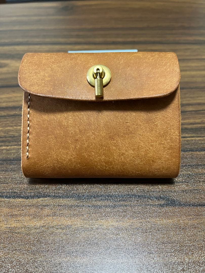 旅するネコ　コンパクト革財布【ヴィアッジオ】