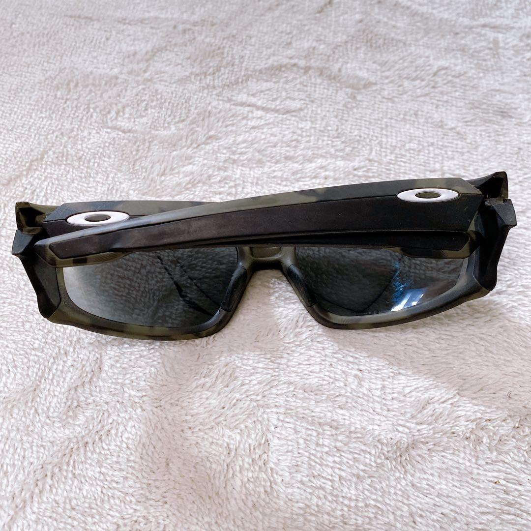 美品　オークリー　ストレートリンク　偏光サングラス　ブラック　黒　迷彩　ケース付