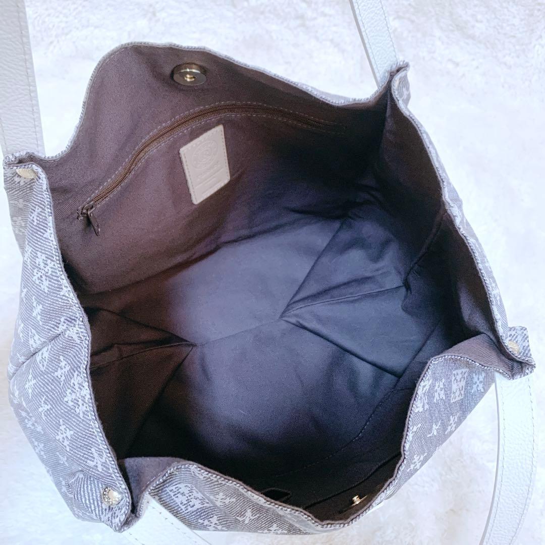 【うめちゃん】ほぼ未使用♪ russet デニムプリント トートバッグ