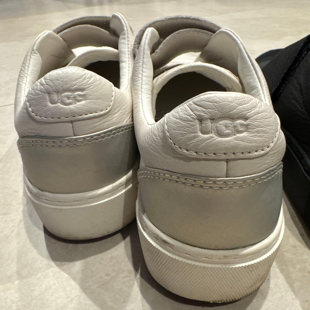 UGG スニーカー　2足セット　22.5cm